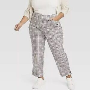 Ava & Viv Women's Plus Cream Plaid High Rise Ankle Tapered Pants ~ Size 26
